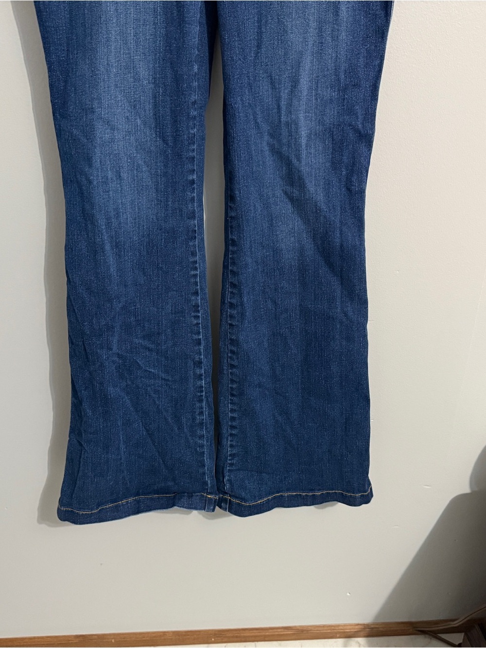 Spanx Jeans Womens Extra Large Pull On Flare Leg 70s Retro Everywear Comfort - Picture 6 of 7